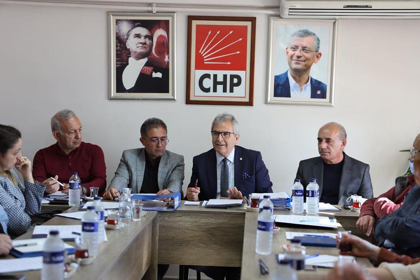 CHP’de Yönetim ve Grup Meclisi Toplantısının ilk oturumu gerçekleşti