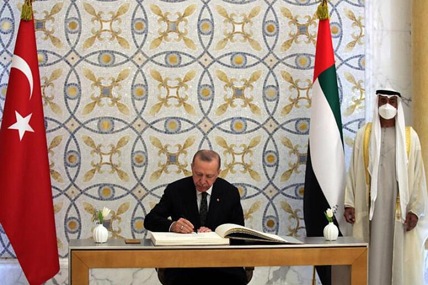 Abu Dabi'de! Türkiye ile BAE arasında önemli anlaşmalar imzalandı