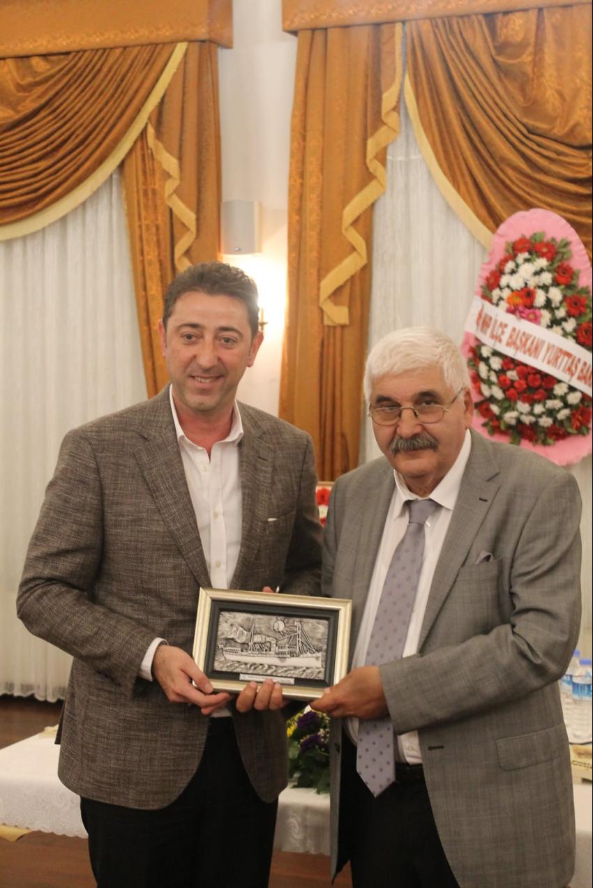 SICAK SİMİT, ÇAY… VE ENGİN…