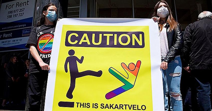 LGBT propagandası Gürcistan'a yasaklandı