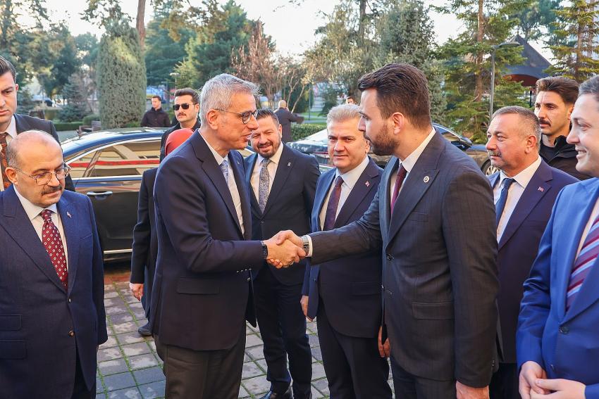 ÖZTAYLAN MÜJDELEMİŞTİ; Sağlık Bakanı yeni hastanenin tarihini duyurdu