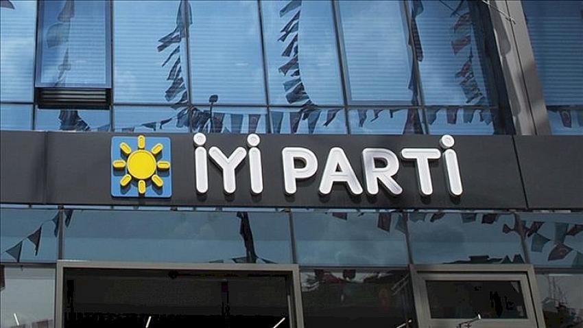 İYİ Parti Malatya İl Başkanı Sarıbaş, görevinden istifa etti.