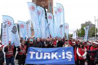 1 Mayıs Emek ve Dayanışma Günü kutlanıyor