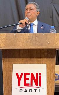 BANDIRMA YENİ PARTİ KURUCU BAŞKANI MEHMET ATAK  BÜYÜK OY FARKIYLA İLÇE BAŞKANI SEÇİLDİ