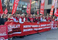 DİSK Genel Başkanı Arzu Çerkezoğlu Balıkesir’den haykırdı:  GELİRDE VERGİDE ÜLKEDE ADALET İSTİYORUZ!