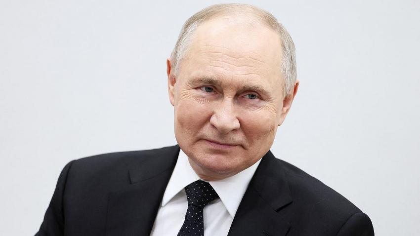 Rusya'nın yeni devlet başkanı :Putin.!