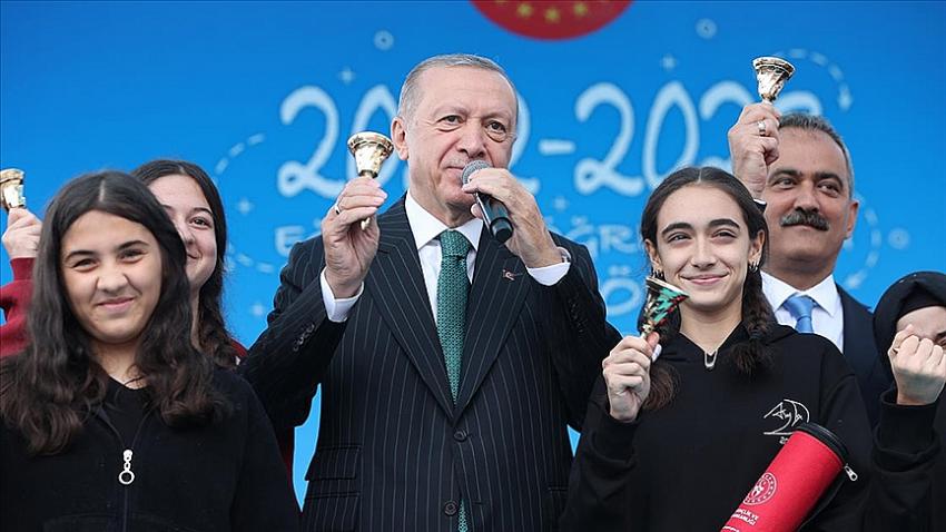 Başkan Erdoğan: Bütçeden en büyük pay eğitime